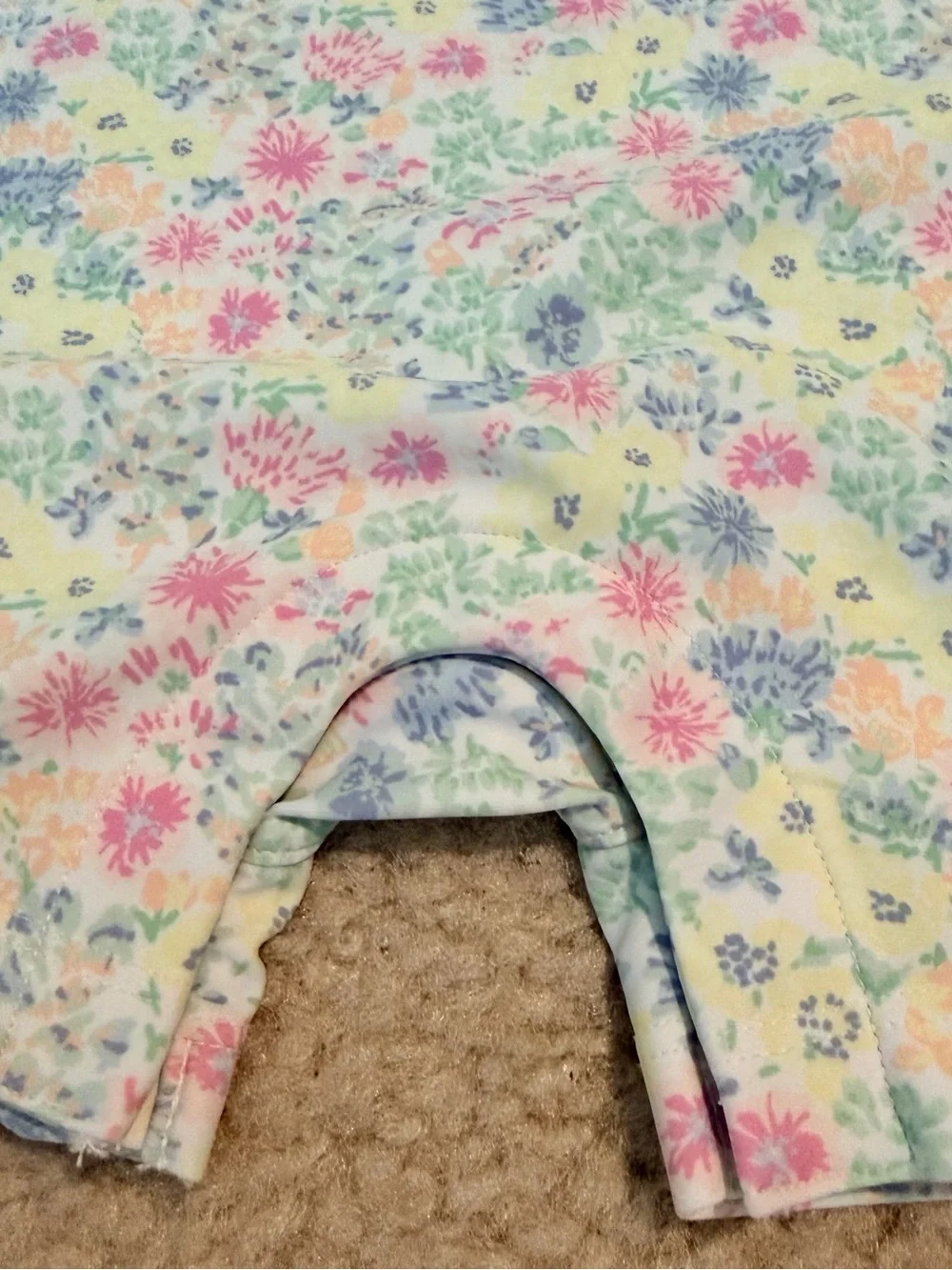Baby GAP Floral Rash Guard Swim Set & Sun Hat 0-6M Like New - Picture 4 of 9